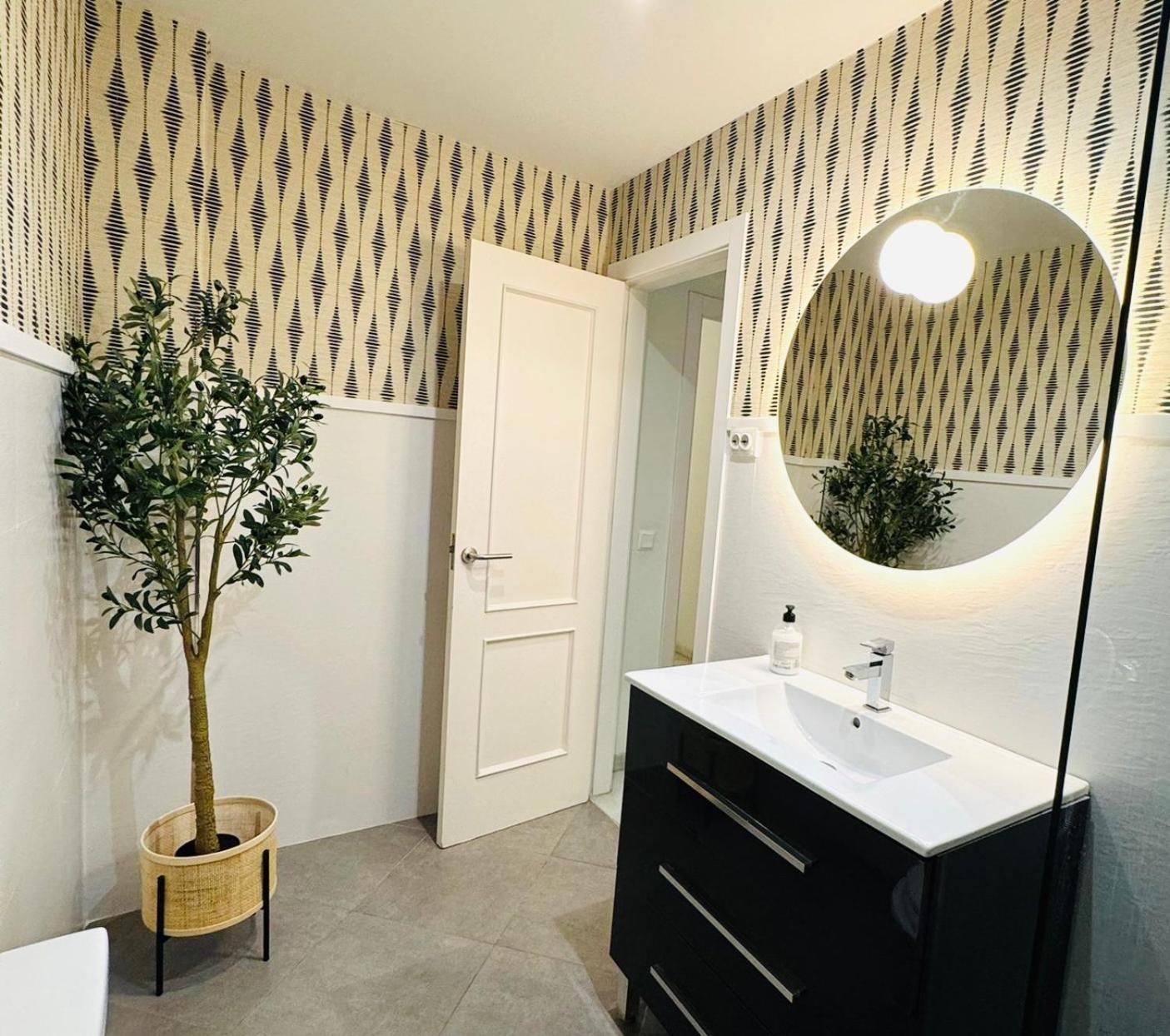 Nuevo Cathedral Deluxe Apartment Sinesedesignhomes 말라가 외부 사진